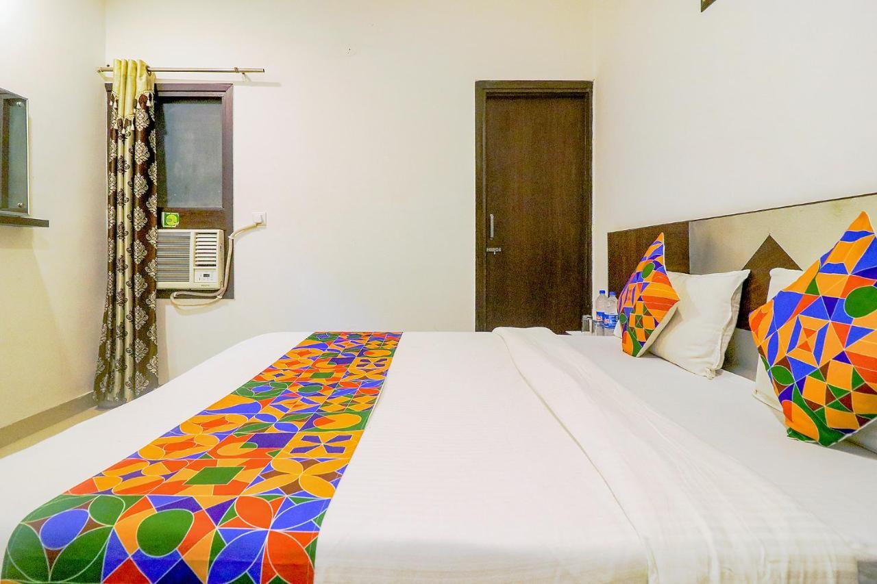 Fabhotel Star Metro Inn Amritsar Exterior photo