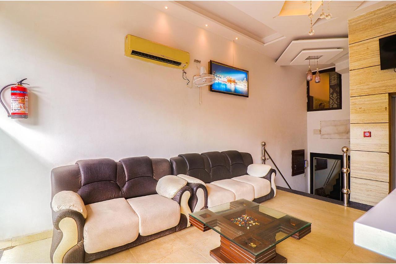 Fabhotel Star Metro Inn Amritsar Exterior photo